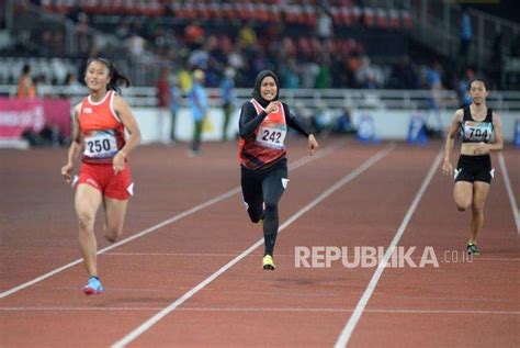 atlet putri indonesia kuasai podium lari   kategori  republika