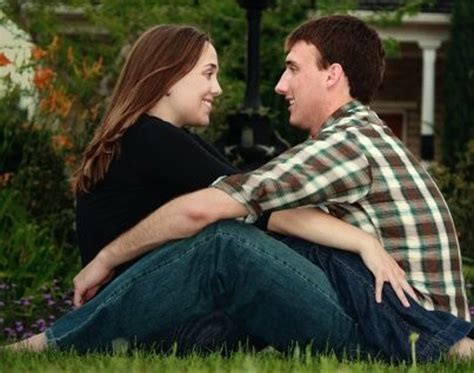 awkward engagement photos hilarious photos of couples in love new
