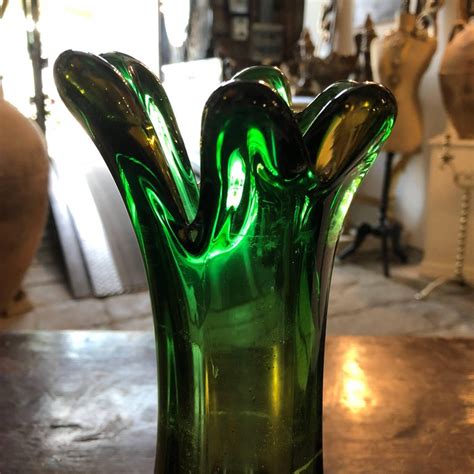 Mid Century Modern Italian Sommerso Murano Glass Vase