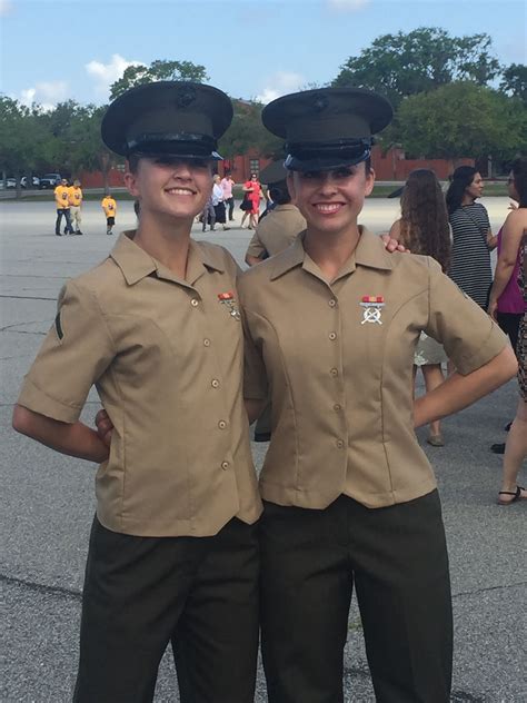 new versions of americas finest female marines female soldier army