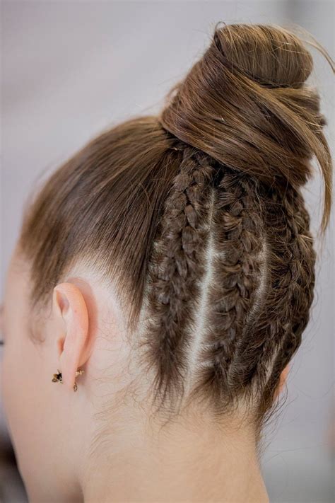 dior ss17 braided hairstyles hair styles skater girl