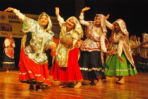 dance forms  india  popular indian folk dances