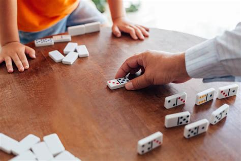 strategies  tips    play dominoes  game gamesver