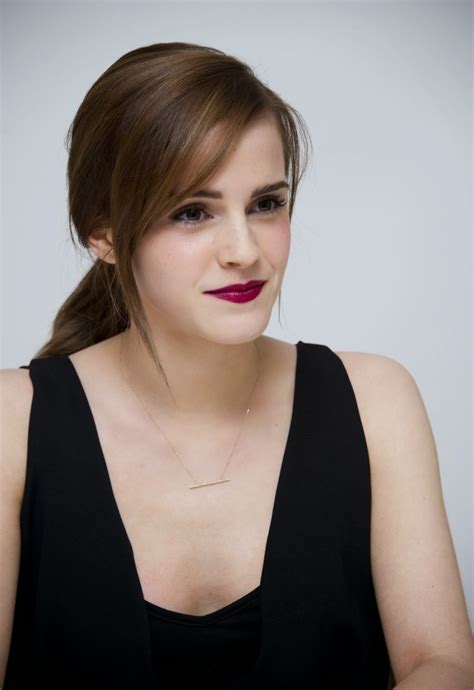 High Quality Bollywood Celebrity Pictures Emma Watson