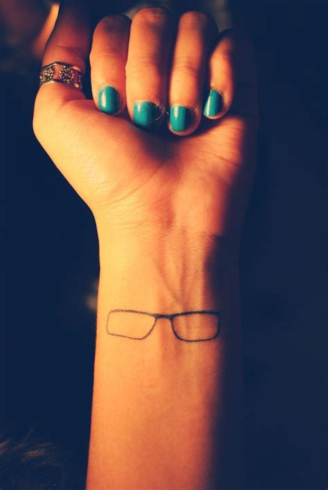 Resultado De Imagen De Glasses Tattoos Tattoo Pinterest Lentes Y