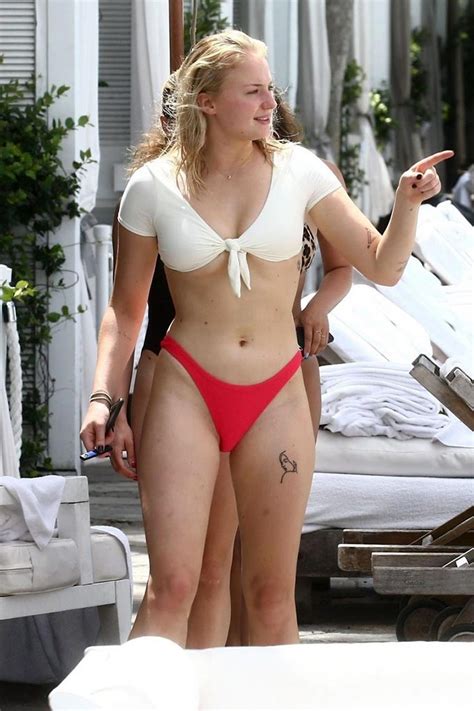 sophie turner bikini hot pics — she has no ass scandal planet