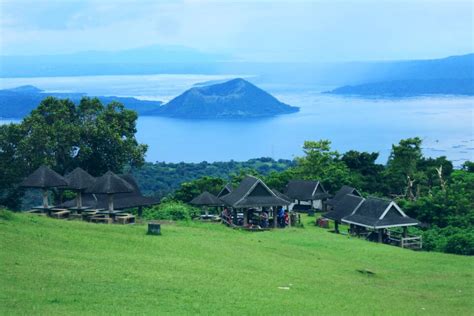 wonderful attractions  tagaytay philippines