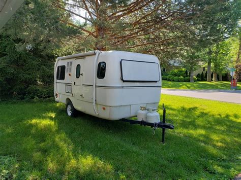 sold 2007 escape 17b trailer montreal area qc canada