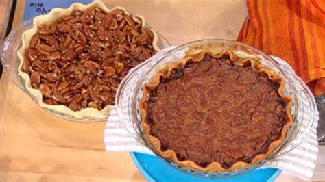 18 show stopping thanksgiving desserts to make this holiday rachael ray show