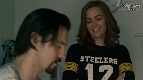 Rebecca Pearson This Is Us 2x14 Super Bowl Sunday