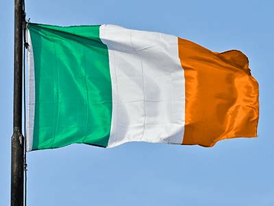 ireland flag colors   irish flag meaning history ireland