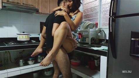 They Can T Stand The Urge To Fuck Even In The Kitchen Xxx Mobile