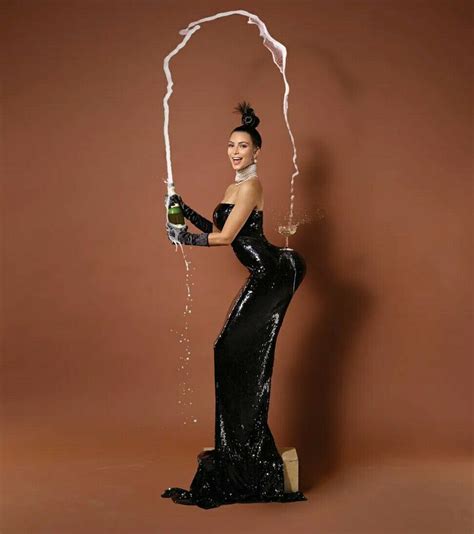 Pin By Khavi Kalib On Celebs Models Vamps Kim Kardashian Kim
