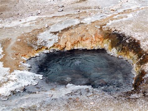 bubbling pool lone star geyser basin yellowstone