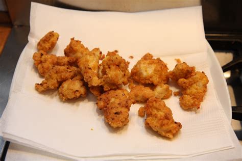 spicy fried chicken pieces recipe british recipes   cooks wiki