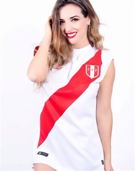 football world cup peru model rosangela espinoza celebrates daily star