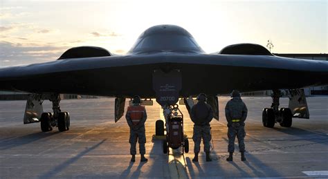 stealth bomber surpasses  flight hours national guard