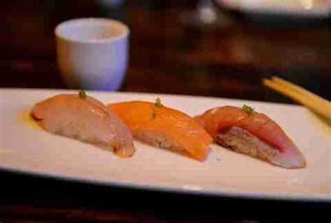 sushi spots  houston thrillist