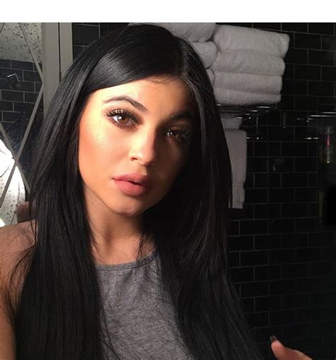 Kylie Jenner Plastic Surgery Reason — Why She Had 6