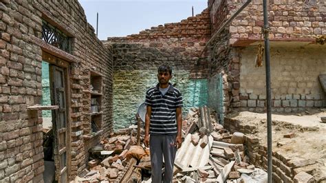 dead  india hit  powerful storms world news sky news