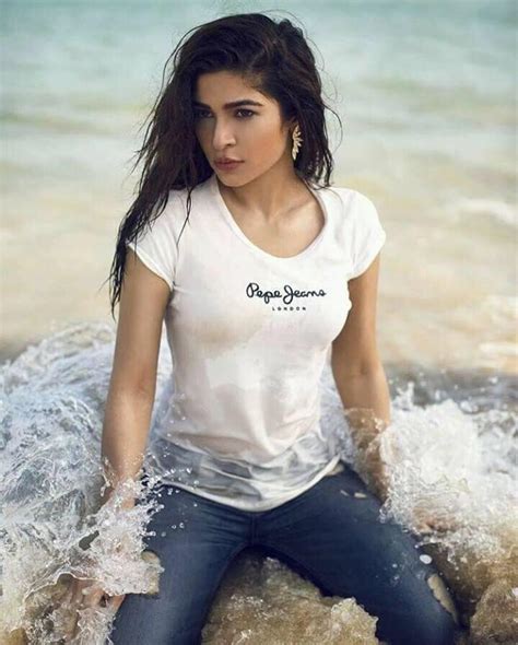 ayesha omar s biography portfolio images photos hd pictures 2020