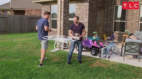 is dad wasting money on toys for himself outdaughtered youtube