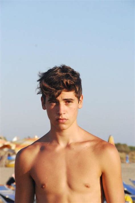 Gay beach biys