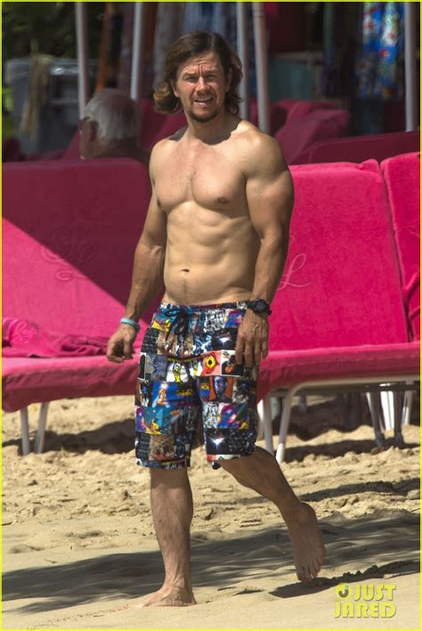 mark wahlberg continues showing off his hot body in