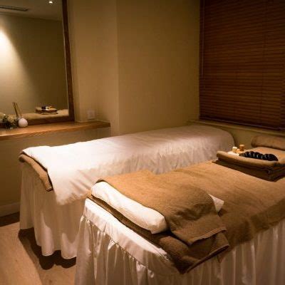 ayana spa massage luxury lifestyle awards