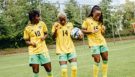 jamaica  bringing   energy  wwc soccerbible
