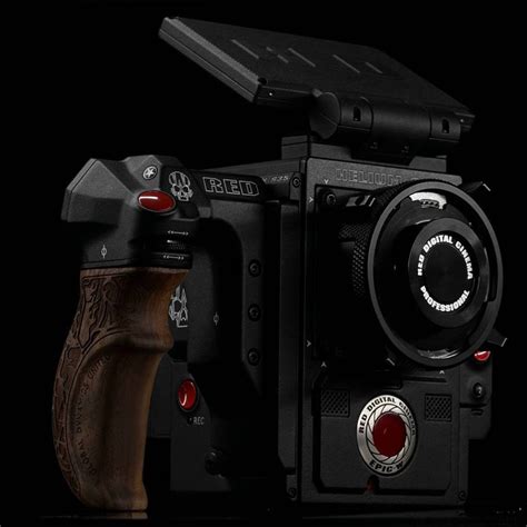 red epic    helium   cameras officially announced