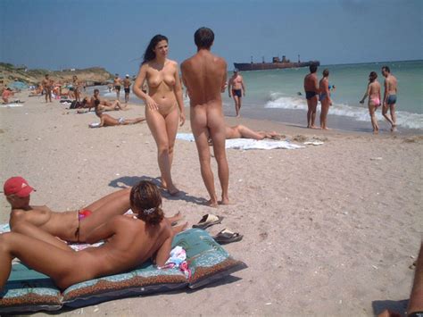nudephotographer gunnison beach 2009 119 in gallery nude couples at the beach2 picture 16