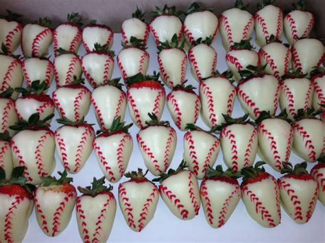 chocolate covered strawberries decorated  baseballs baseball chocolatestrawberries