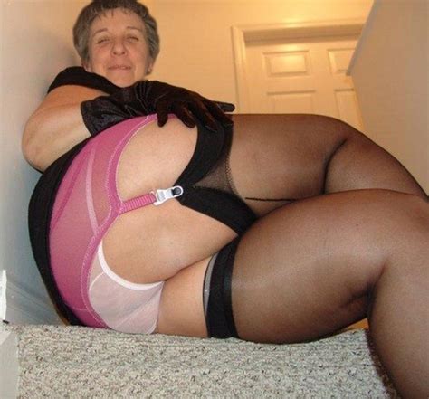 Mature Women In Girdles And Corsets Tumbex