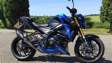 suzuki gsx  wikipedia