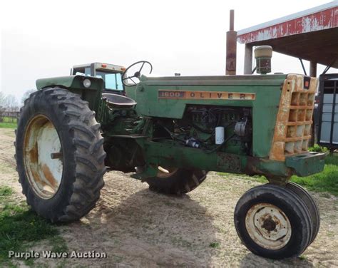 oliver  tractor  washington mo item dg sold purple wave