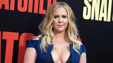 Amy Schumer S Sex Life Turned Upside Down After Giving Birth Al Bawaba
