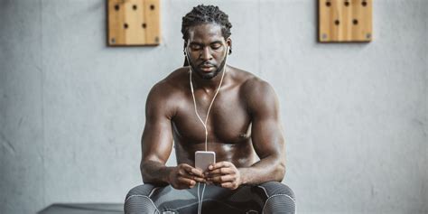 the 19 best health and fitness podcasts for men in 2021