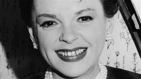 judy garland bad teeth