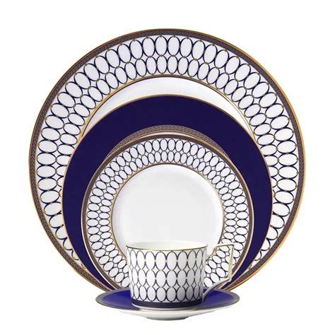 design wholesale luxury ceramic tableware set crocery dinnerware sets buy crocery
