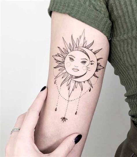 【tatuajes De Sol Y Luna】🌞🌛 Significado Y Mejores Diseños 2022