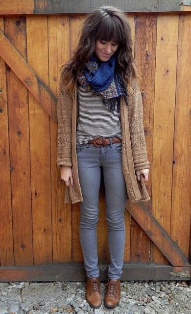 16 Cool Outfits With Grey Skinny Jeans For This Fall