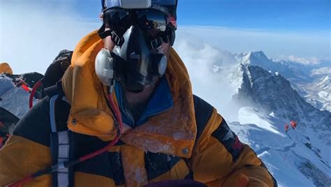 mount everest     body  extreme altitudes national globalnewsca