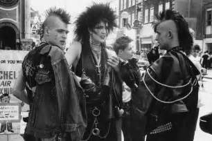 history of punk fashion
