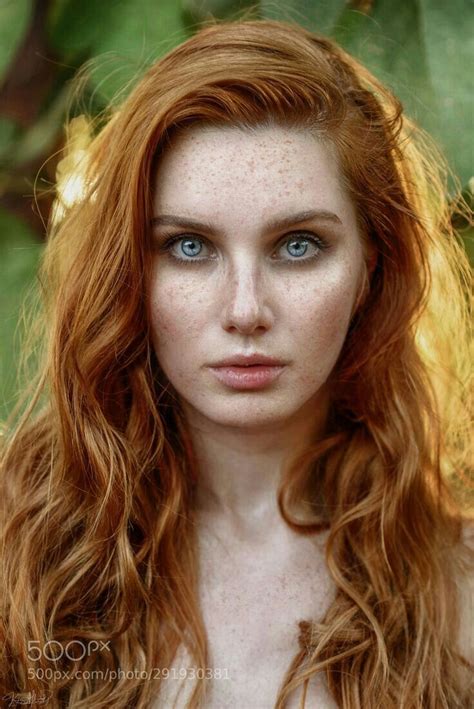Pin By Fred Lang On Redheads Red Haired Beauty Beautiful Freckles