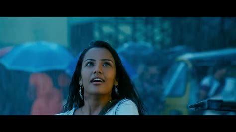Young Babe Priya Anand Hottest Romantic Song Oru Devathai Vaamanan