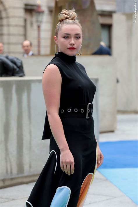 Florence Pugh Nude Sexy The Fappening Uncensored