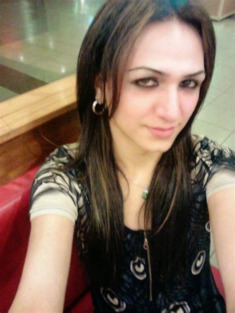 hot desi shemale lady in lahore pakistan latest fashion and styles