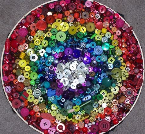 rainbows buttons  beads       piece  button art