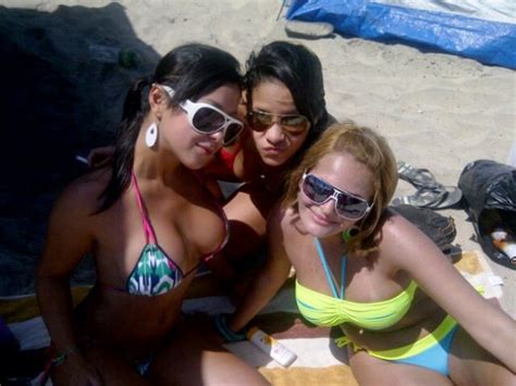 Chicas Bikinis Y Playas Roxana Delgado